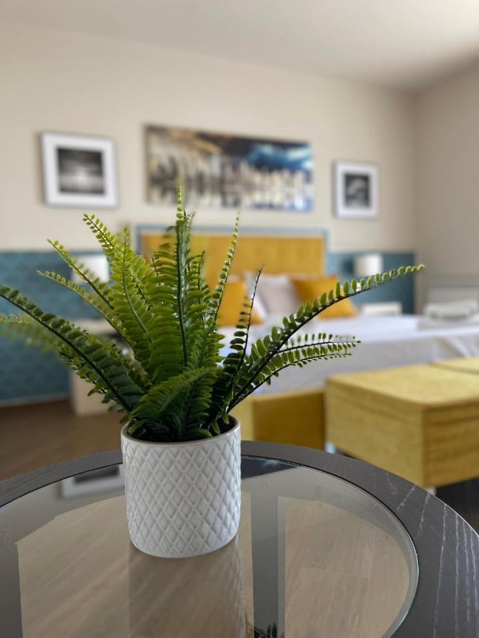 Mb Giurati Suites Mascali Extérieur photo